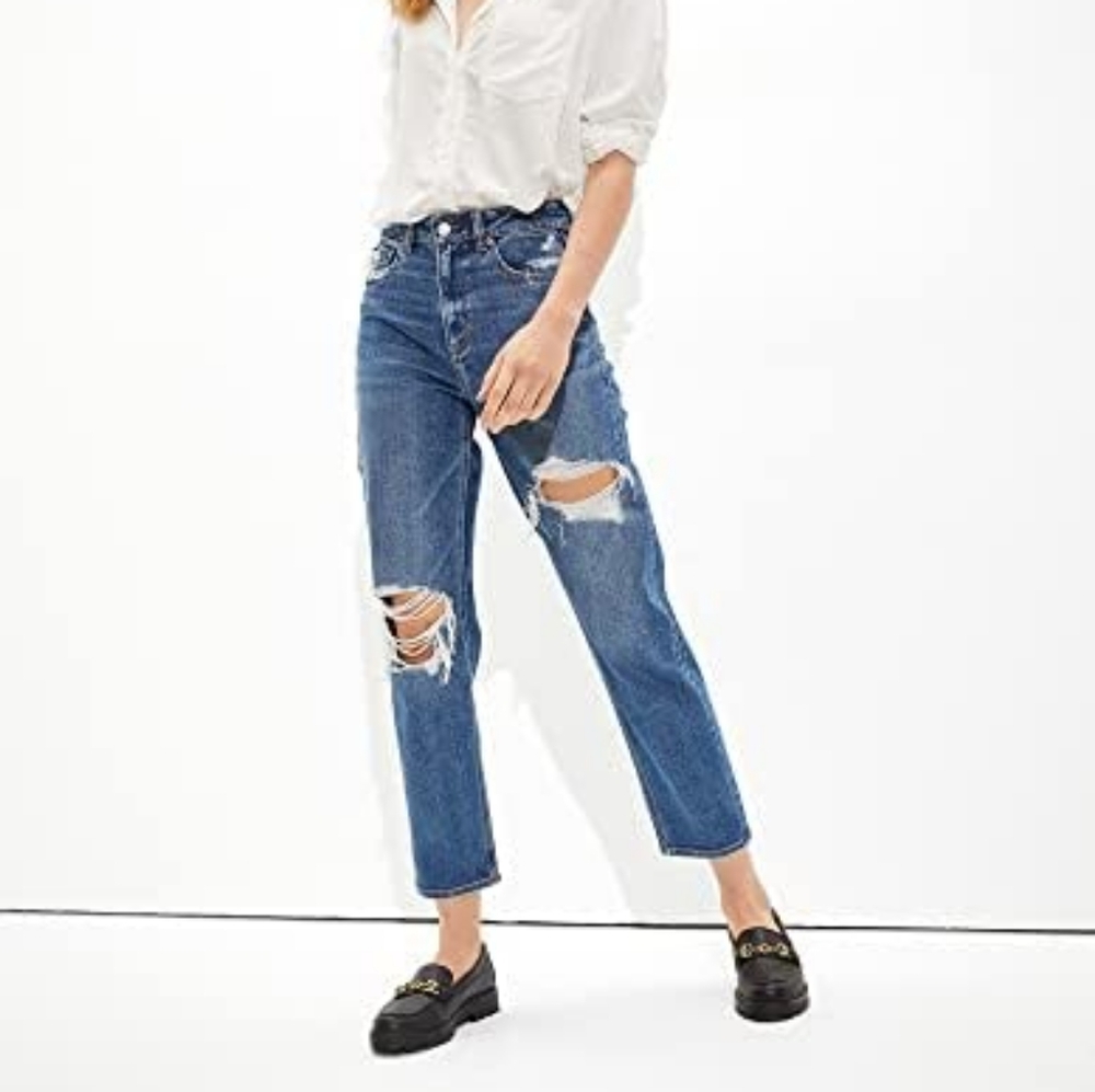 American Eagle mom straight jeans
